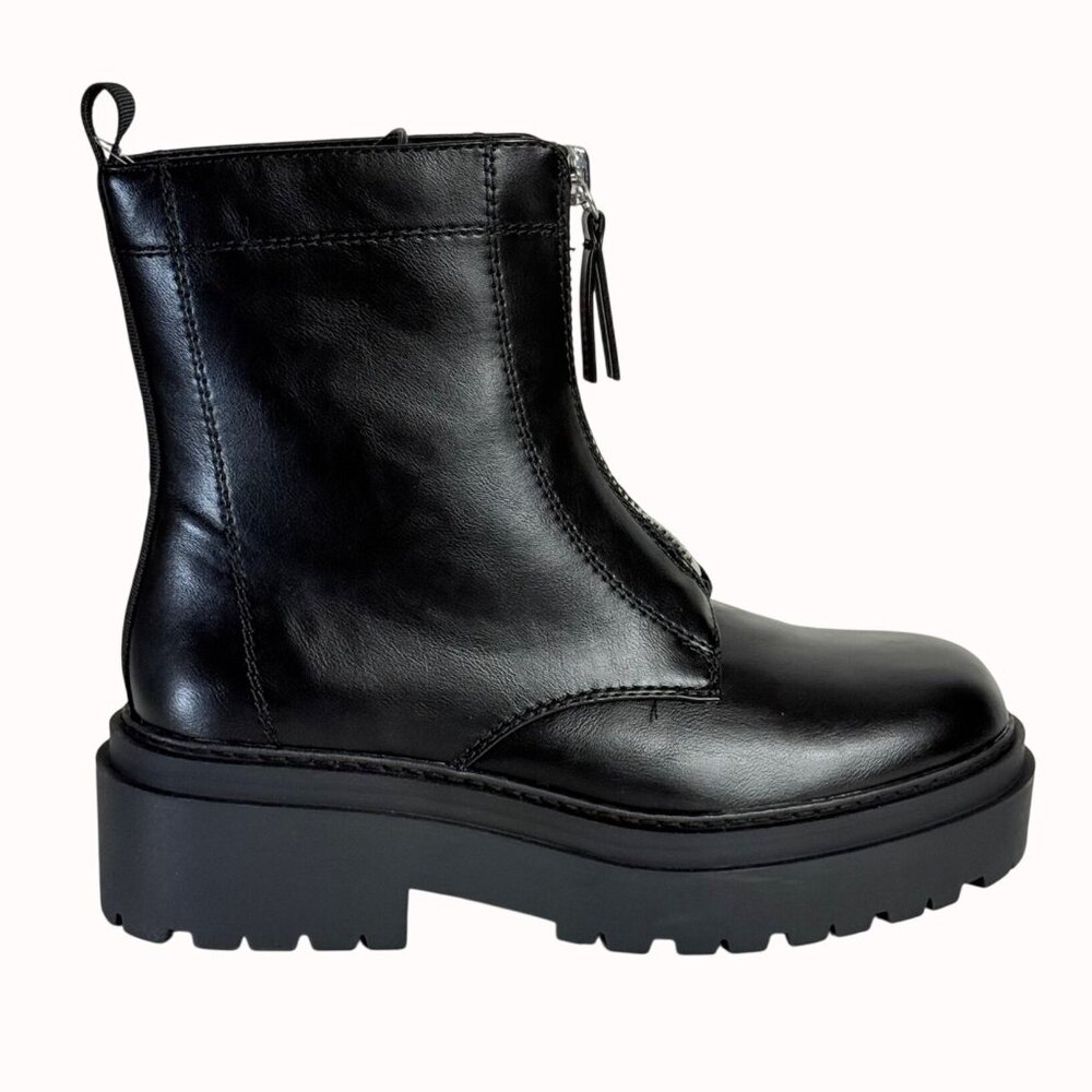Edgy Black Combat Ankle Boots Size 9 Chunky Lug Platform Front Zipper Biker Goth